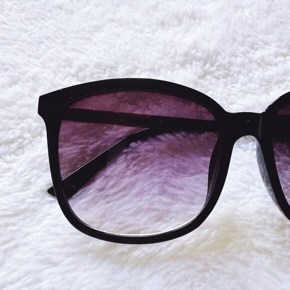 Joanne Black Square Sunglasses - Picture 2 of 13